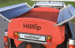 IceStriker spreader tarp mechanism